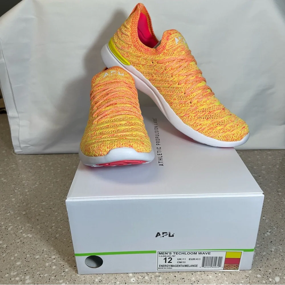 Men’s APL Athletics Propulsion Labs TechLoom Wave Size 12 New in Box Magenta/Mel